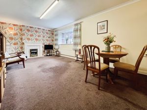 Lounge- click for photo gallery